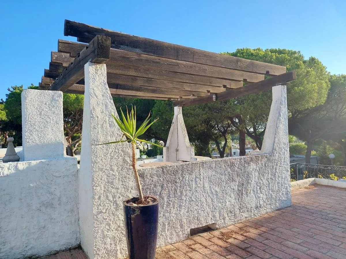 Charming House In Quarteira With Garden View And Terrace Villa Benfarras 0*,