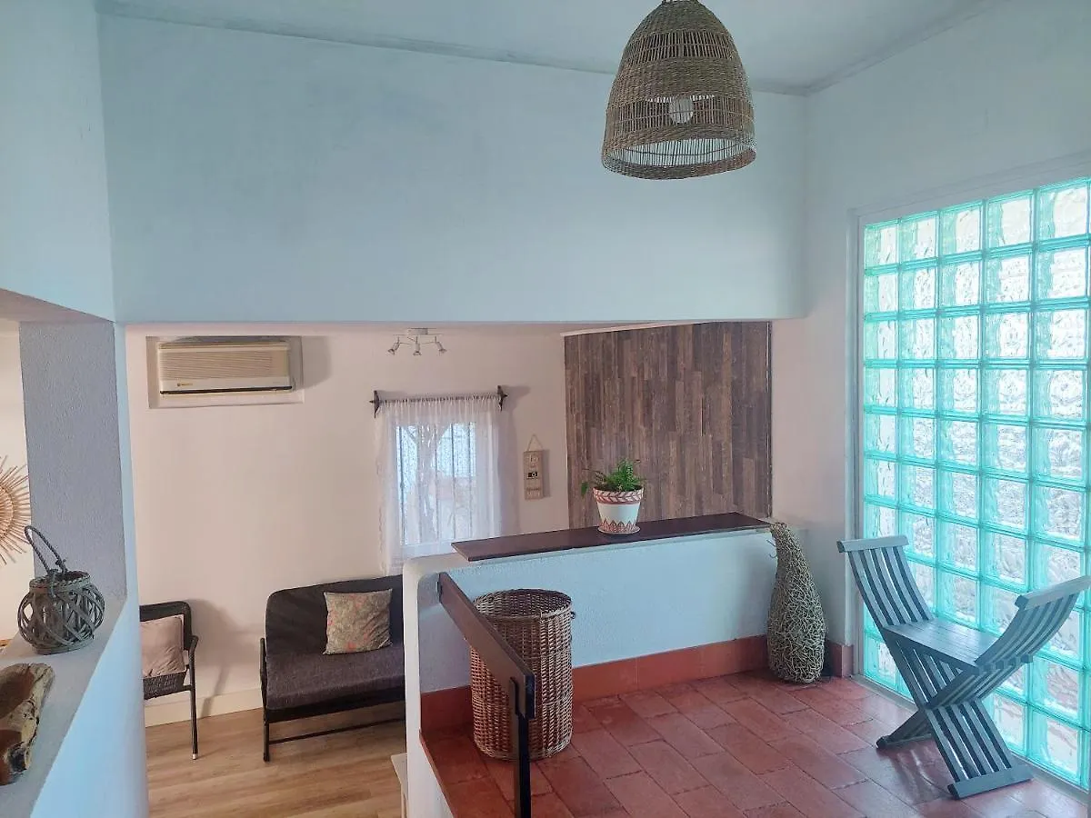 Casa vacanze Villa Charming House In Quarteira With Garden View And Terrace Benfarras Portogallo